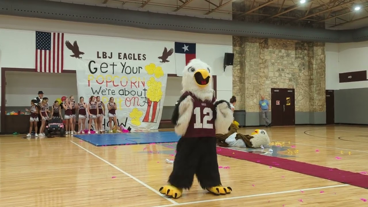 Hollywood pep rally Mascot skit