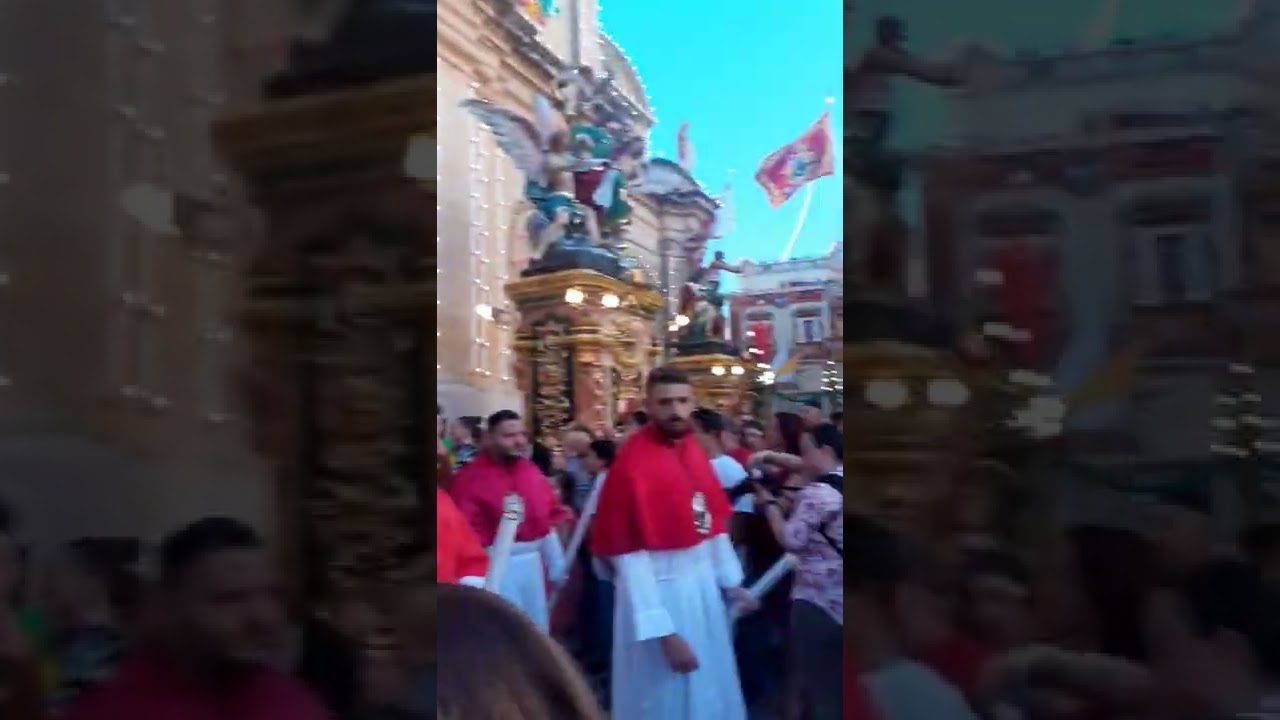 Il-hrug tal-purcissjoni tal-festa ta Santa Katarina gewwa z-Zurrieq tas-sena 2022