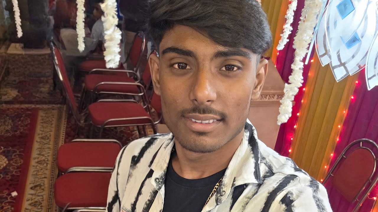Hi❤️আজ আমি মাকালীর ছাঁচ দিয়ে মূর্তির মুখ তৈরি দেখাব🙏🚩#virallive#tendinglive#making#craft#shortsli.