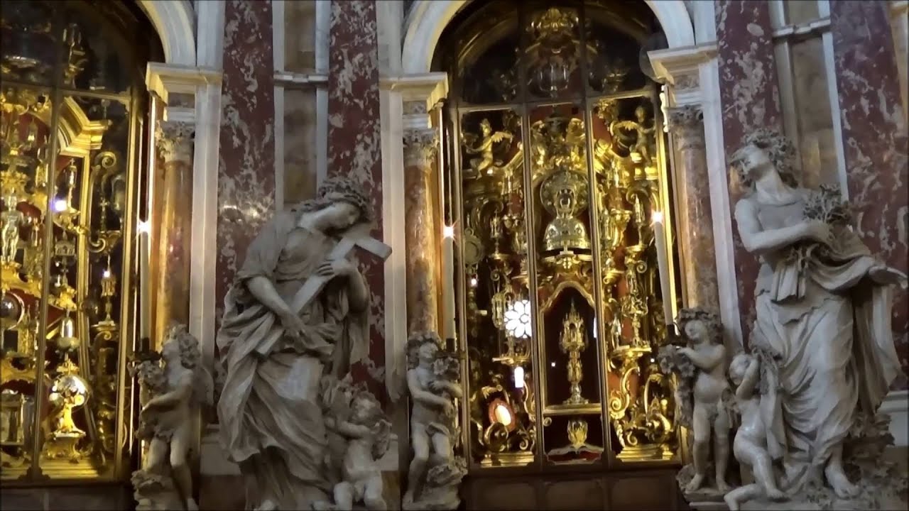 Nella basilica di Sant'Antonio di Padova con don Alessandro Maria Minutella