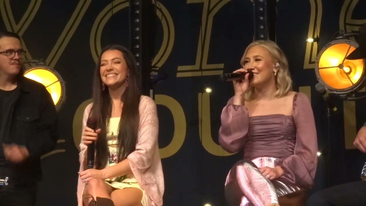 Maddie & Tae - 