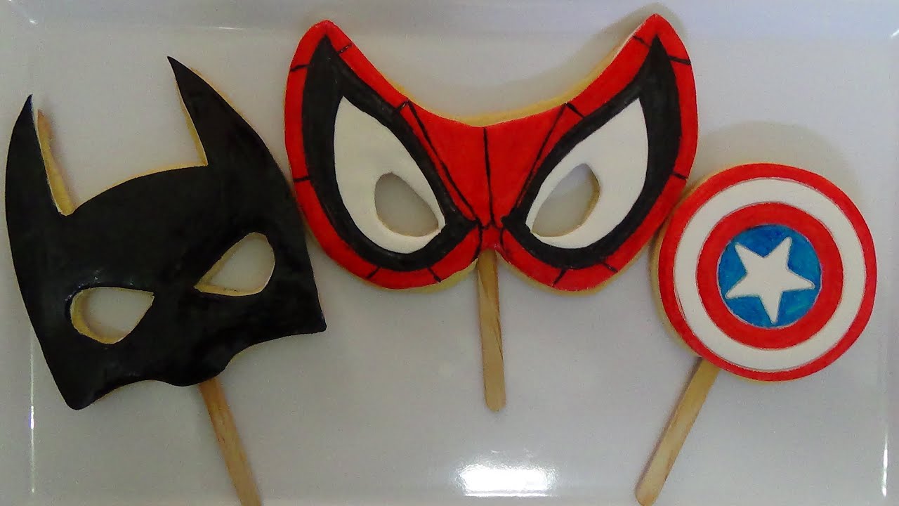 tutorial how to make superhero cookies step by step