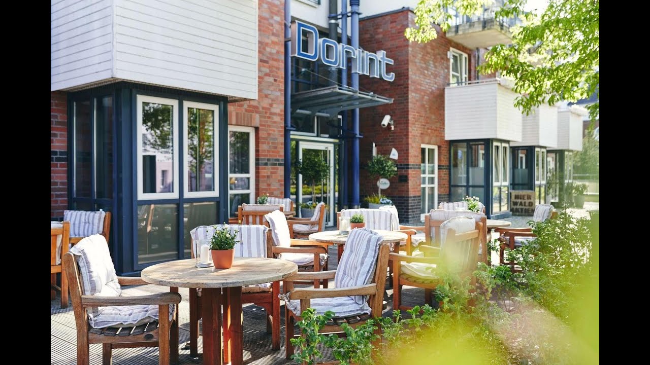 Dorint Strandresort & Spa Ostseebad Wustrow | Hotels mit Pool in Wustrow
