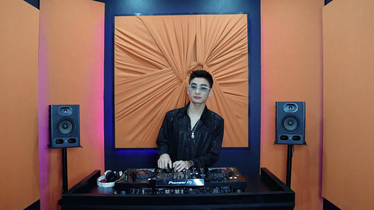 VIỆT MIX KẺ PHẢN BỘI 2025 - DJ VIỆT LUX (TCT MUSIC STUDIO)