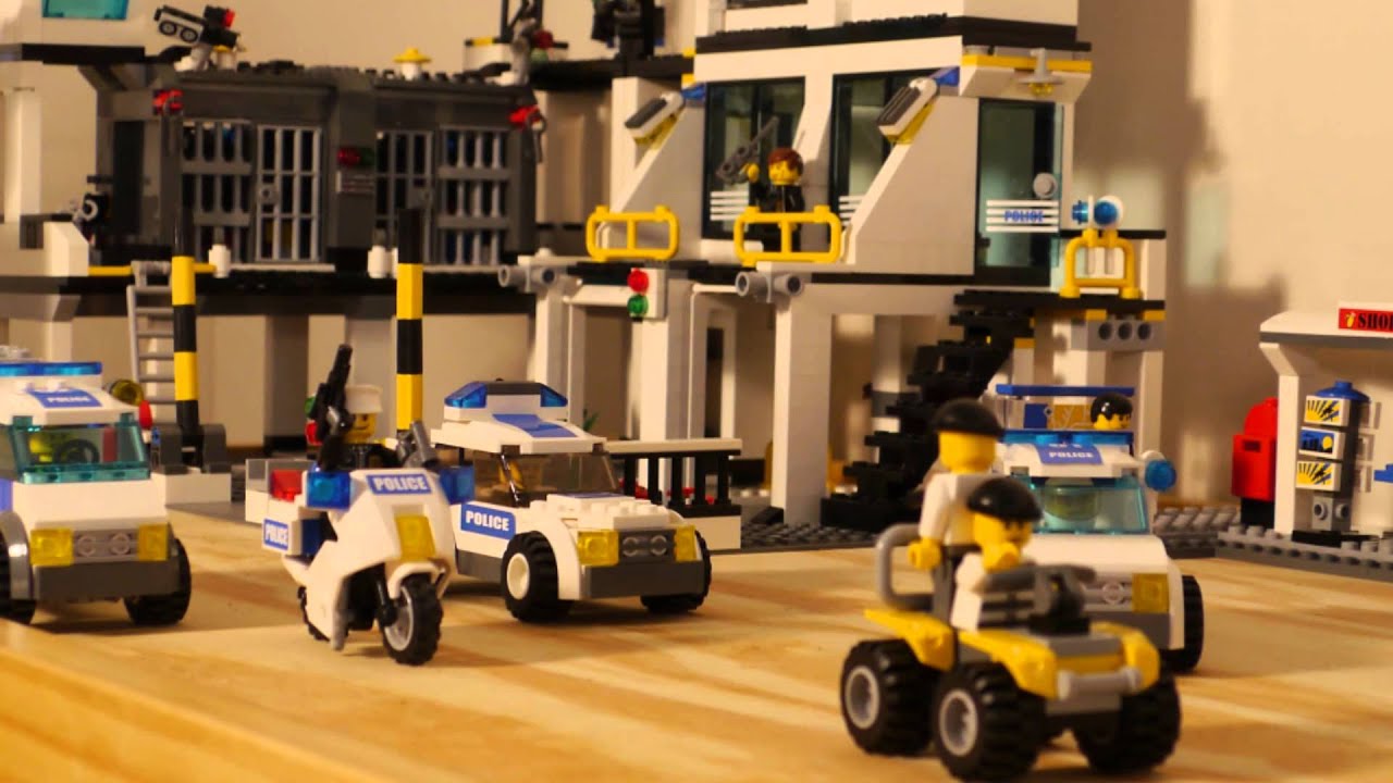 Lego Police Chase.wmv