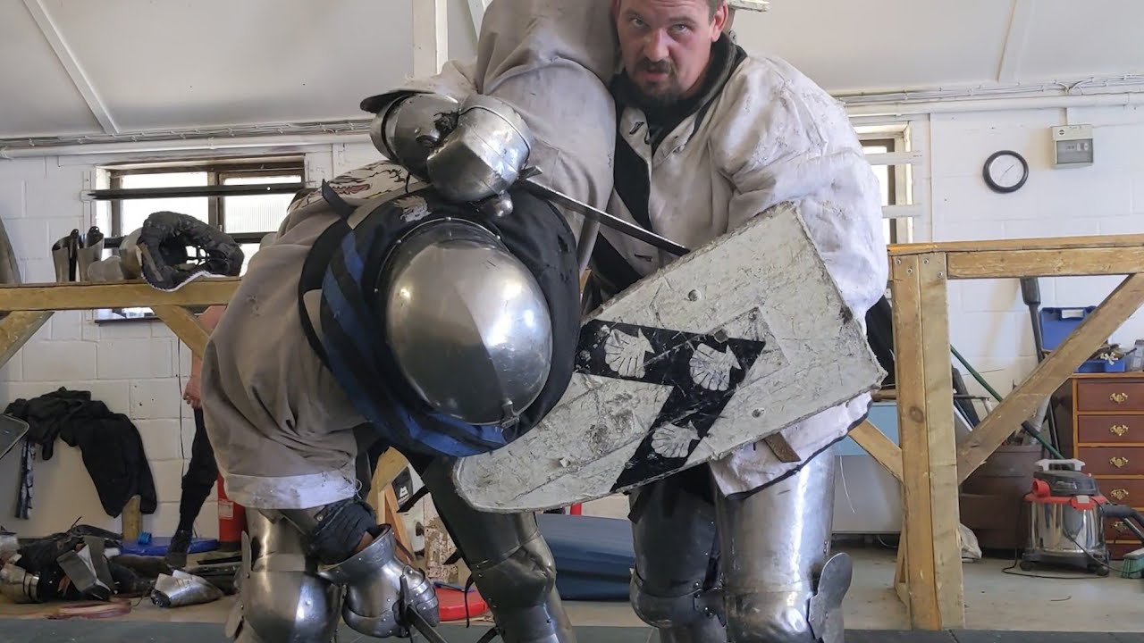 The Sword is a Grappling Bar - Buhurt Lesson from Daniel Winter - White Company - England 7/8/2022