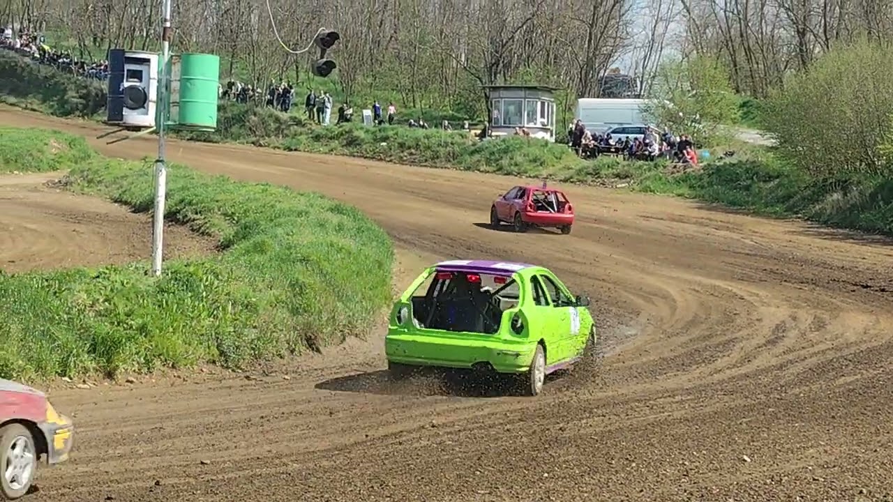 Autocross Plecháče Hostim 20.4.2025 3.rozjazda divize do 1600cm3 #26 Audi A3 - Karkulka
