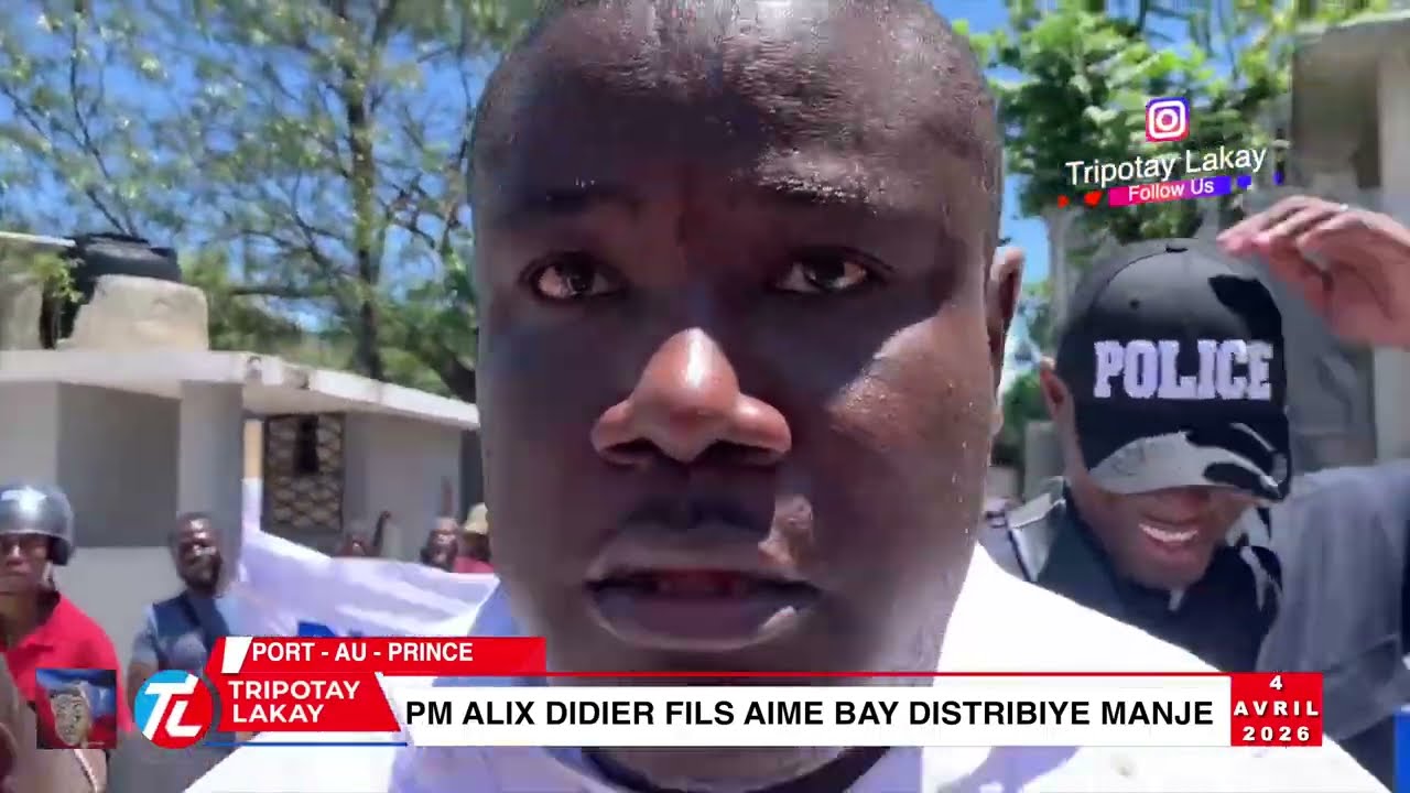Yon foul moun pran lari ak bann rara pou di Premye minis Alix Fils Aime m&egrave;si pou manje li ba yo