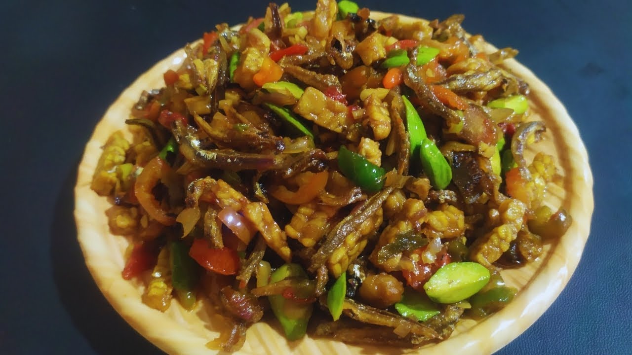 🔥🤤 Wah enaknya kebangetan‼️jangan heran kalo kamu makan pakai sambal teri ini bisa boros nasi 😁