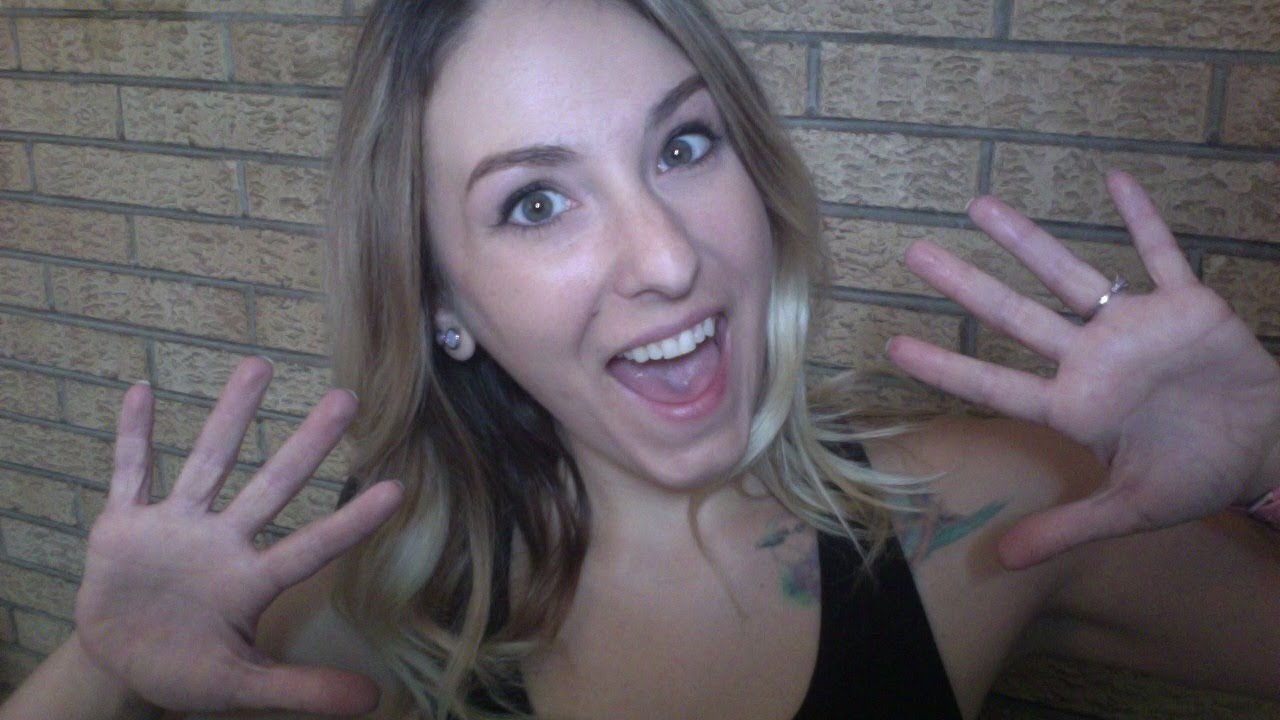 Let's Chat LIVE: Summer, Cons, & Randomness!