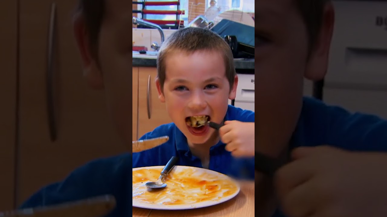 A Single Father Raising 5 Kids - Britain's Parenting Secrets 