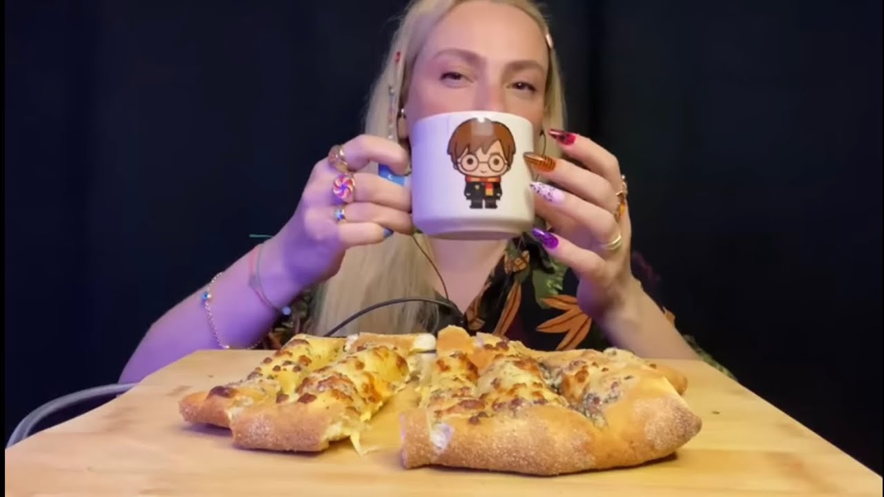 DOMİNOS PİZZA MUKBANG ASMR | KADININ SAÇINI MAHVETTİLER