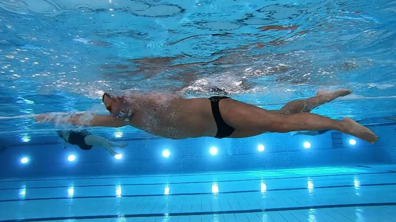 Ralph, Mirko und schnodo schwimmen in Zeitlupe