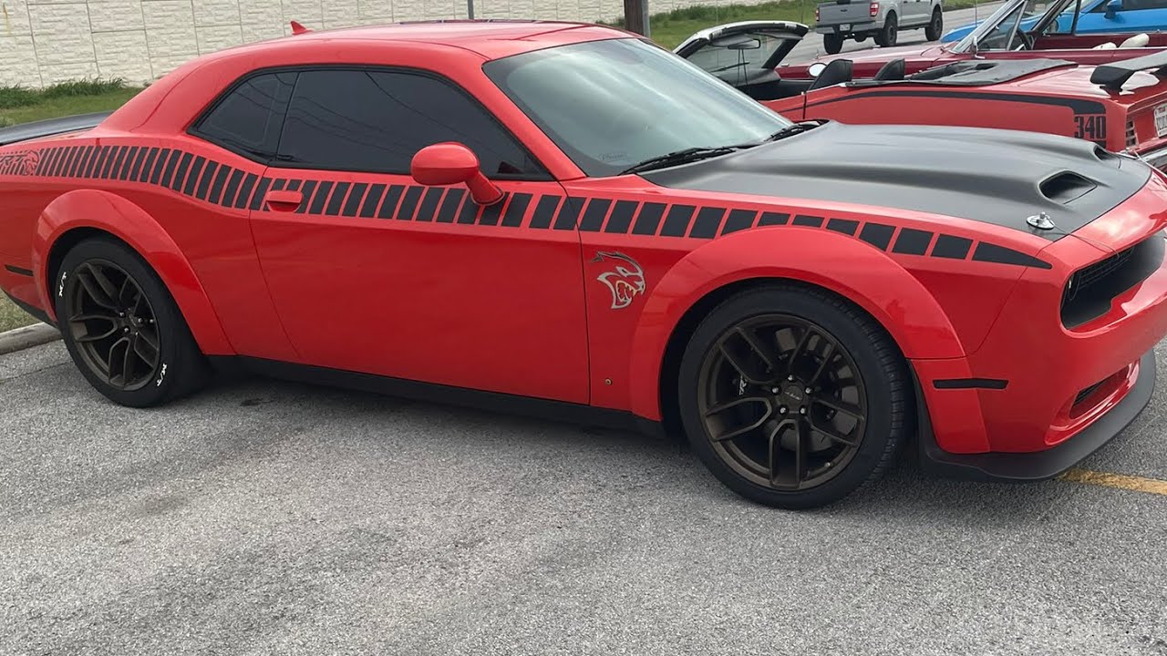Mopar Cuda stripes Dodge Challenger 