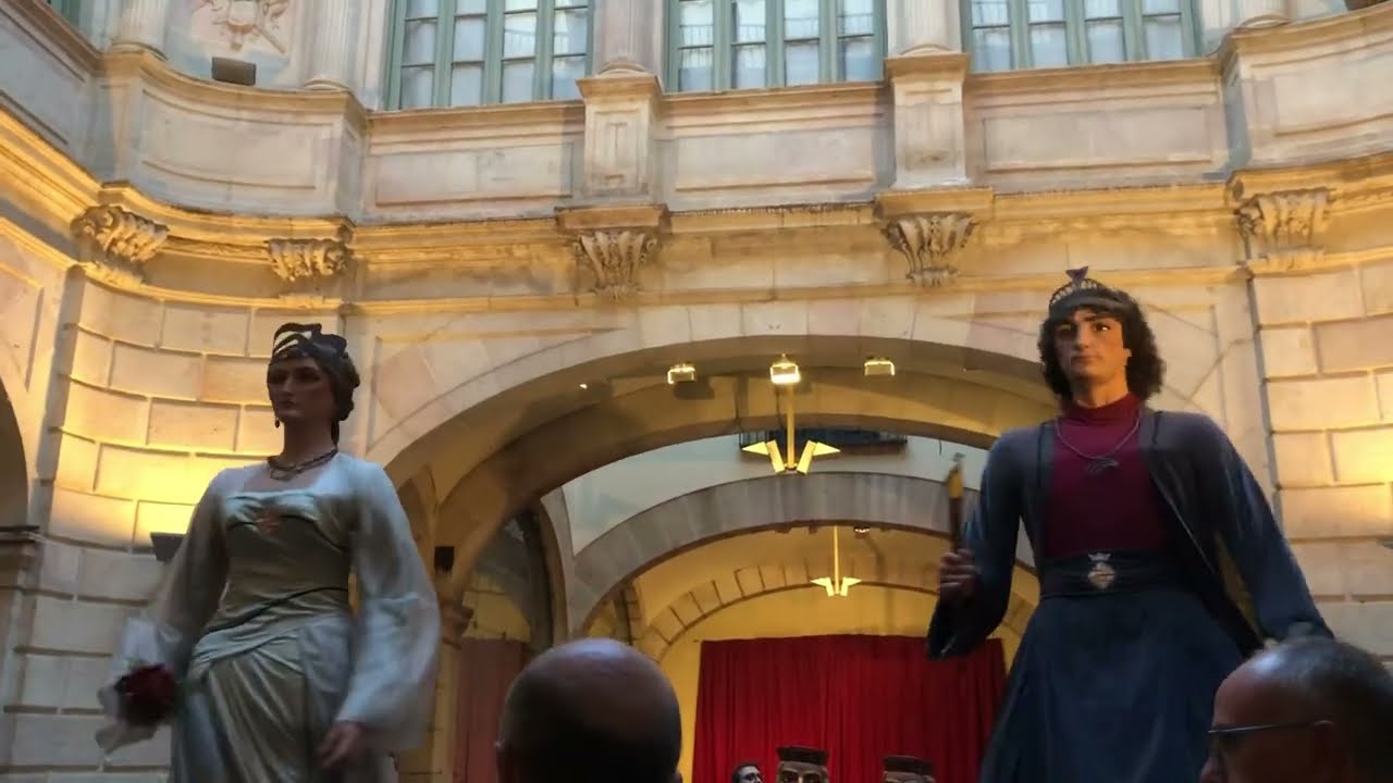 Contradansa final dels gegants de la Ciutat | Innauguració mostra de gegants Mercè 2023