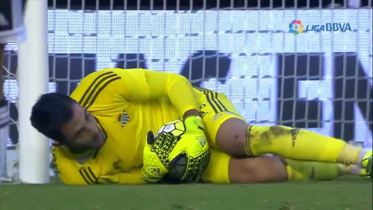 Antonio Adán [] Best saves [] 2015/2016