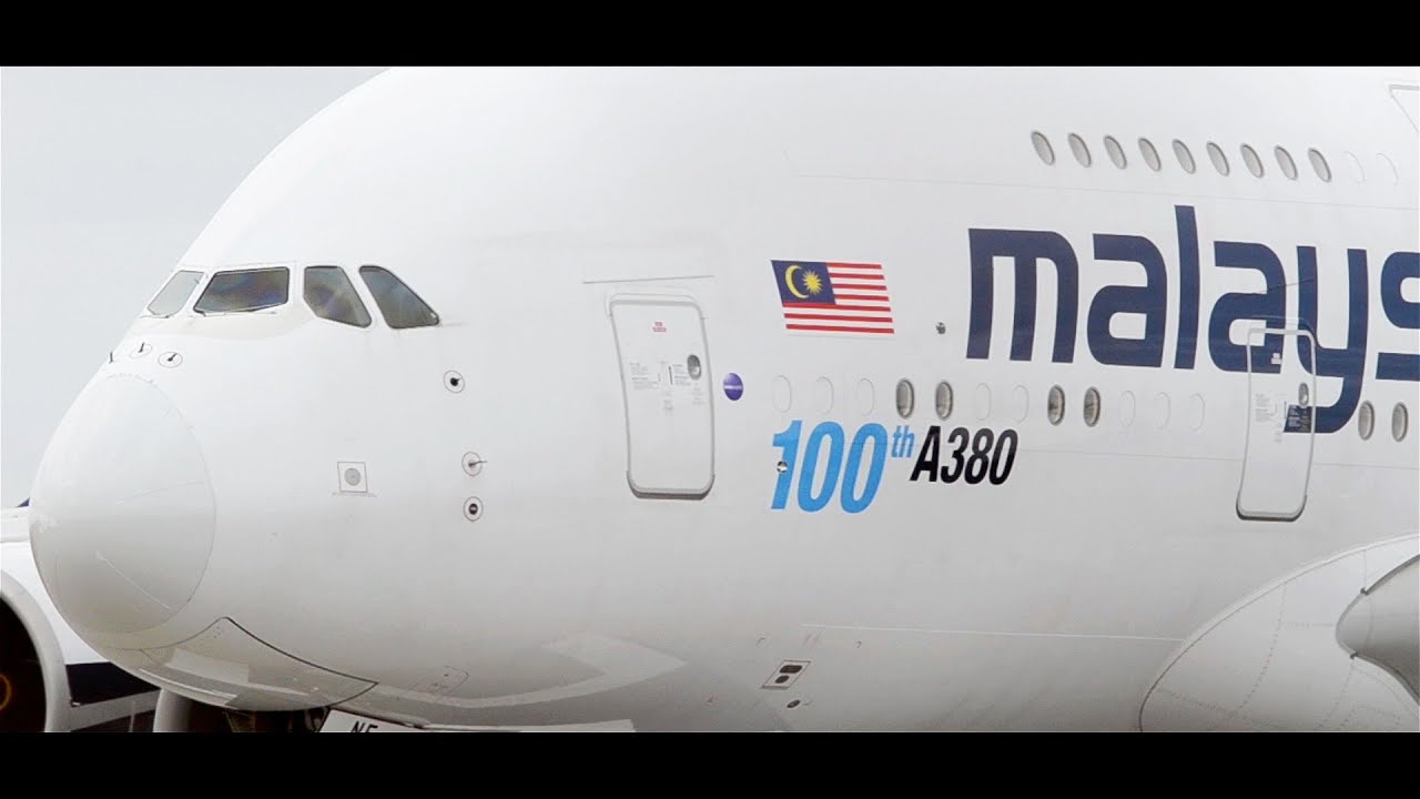 Real Madrid C.F.  *CHARTER* - Malaysia Airlines A380-841 Takeoff Melbourne Airport [9M-MNF]