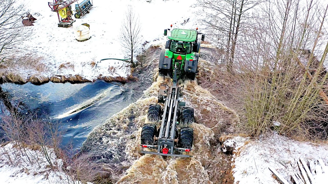 Metsjö MetaFlex 50-65 with Frame Steering and Hydraulic Drive at SjöGårdens Energiflis AB - WoodChip