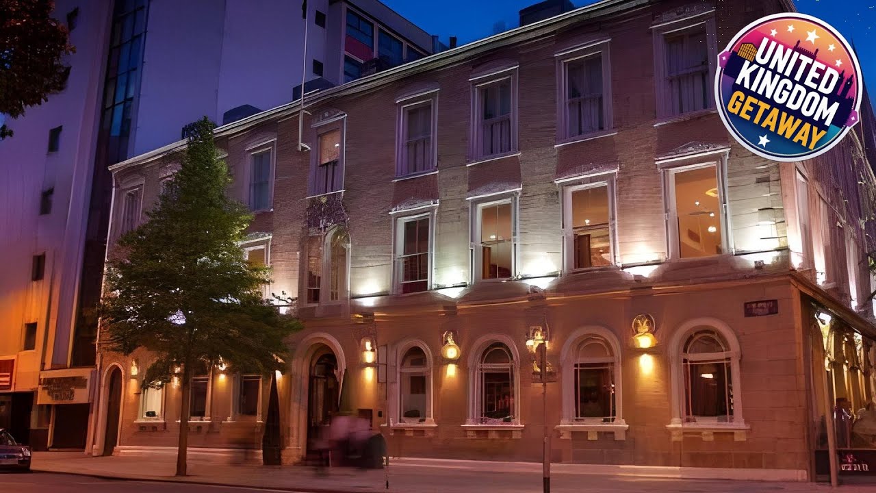 DoubleTree by Hilton Belfast City Ten Square | Belfast, United Kingdom | Hotel Review 🏨