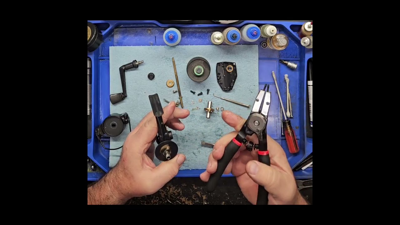 Vintage reel repair; ABU Garcia Cardinal 3. My first one!