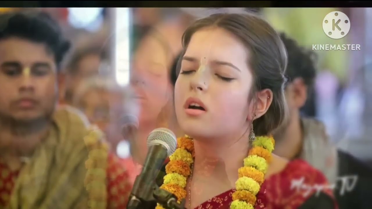 Mayapur Kirtan Iskon||Harekrishna hare krishna #madhurika _dasi #iskon  #bhajan #viral #shots