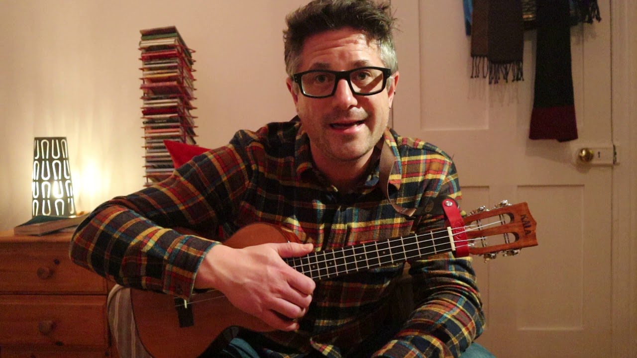 How to play Moveable Chords  ∆∆∆ on the Ukulele