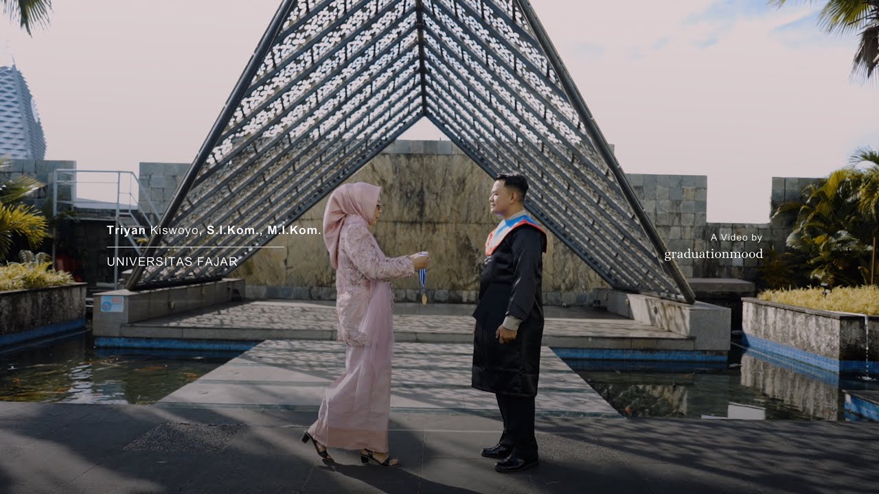 SINEMATIK WISUDA TRIYAN | graduationmood