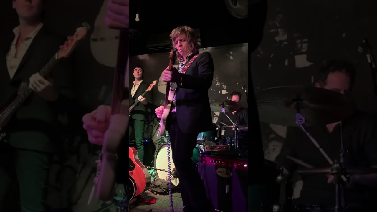 Ashley Naylor Spaceship - Wedding Cake Island- MoshPit Bar, Sydney-4/4/24