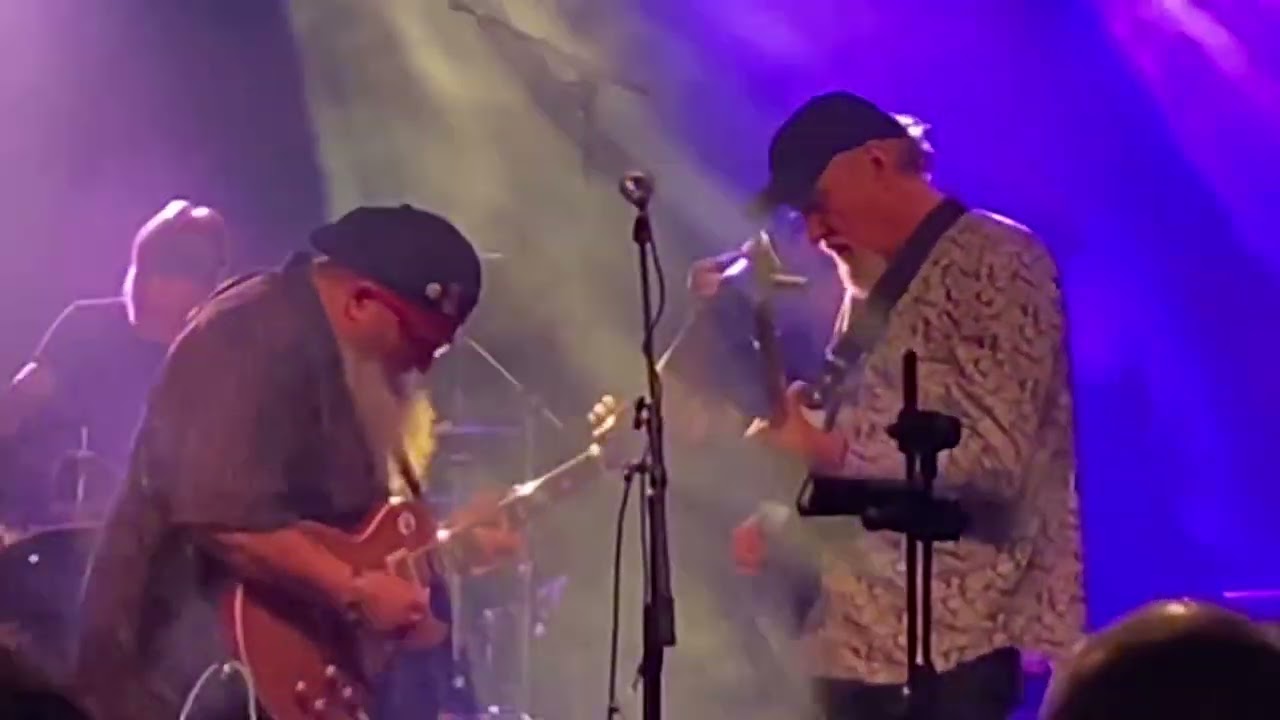 Gov’t Mule & Friends - Sco Mule ft. John Scofield, Ron Holloway, Jimmy Vivino - Island Exodus 13