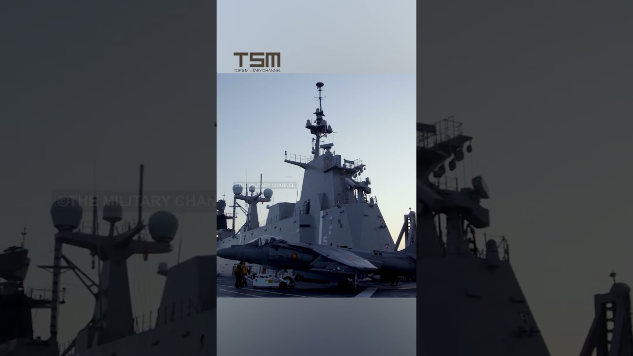 Top 5 Largest Amphibious Assault Ships - Ranked