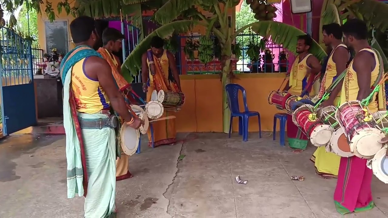 ஸ்ரீ முத்து மாரியம்மன் பம்பை கலைக்குழு சொந்தங்களின் பம்பை வாசிப்பு 9865783007