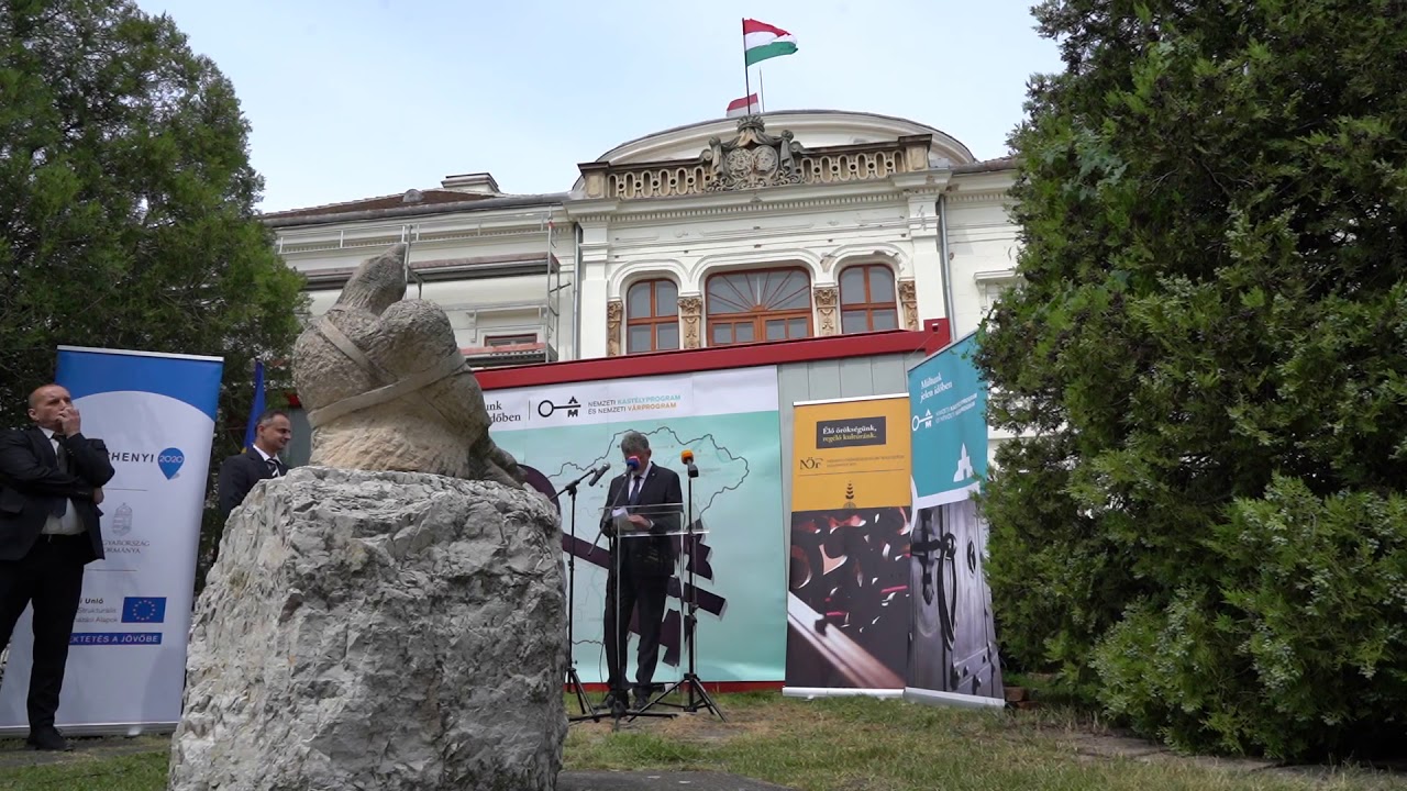 Megújul a várpalotai Zichy-kastély és a Trianon Múzeum