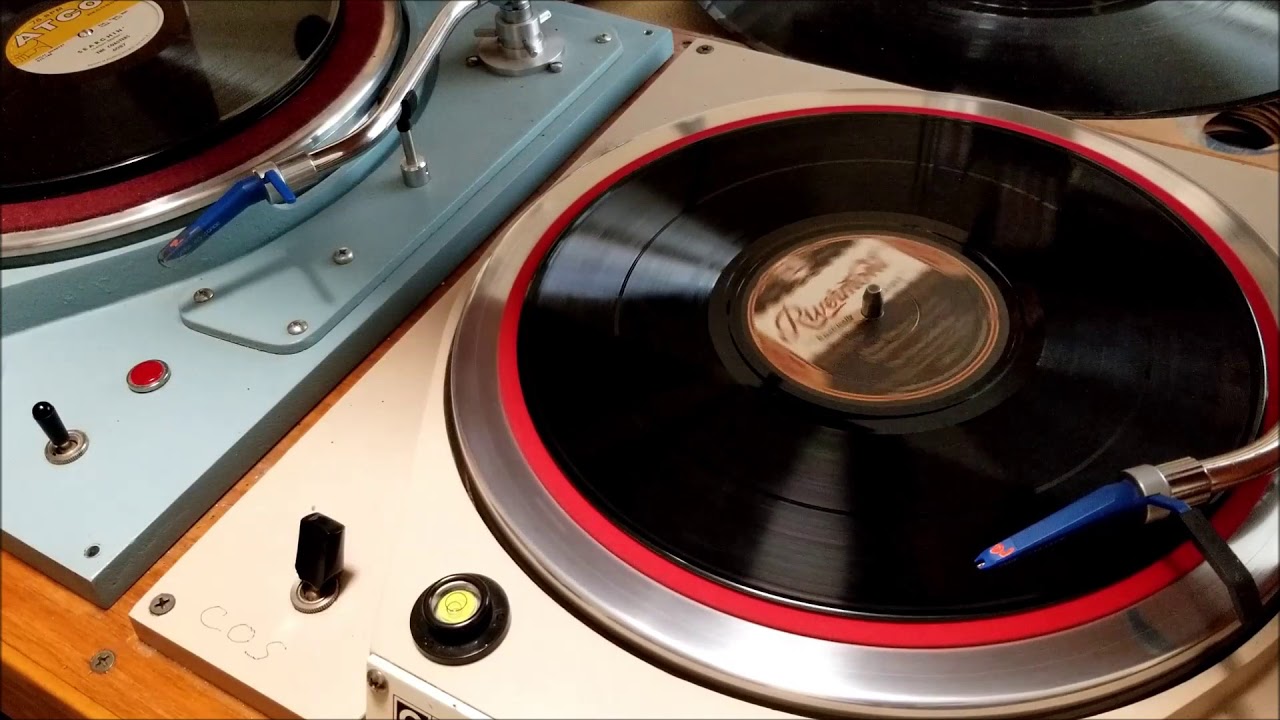 Milton Ager & Jack Yellen -  Happy Feet  (78 rpm Vinyl)
