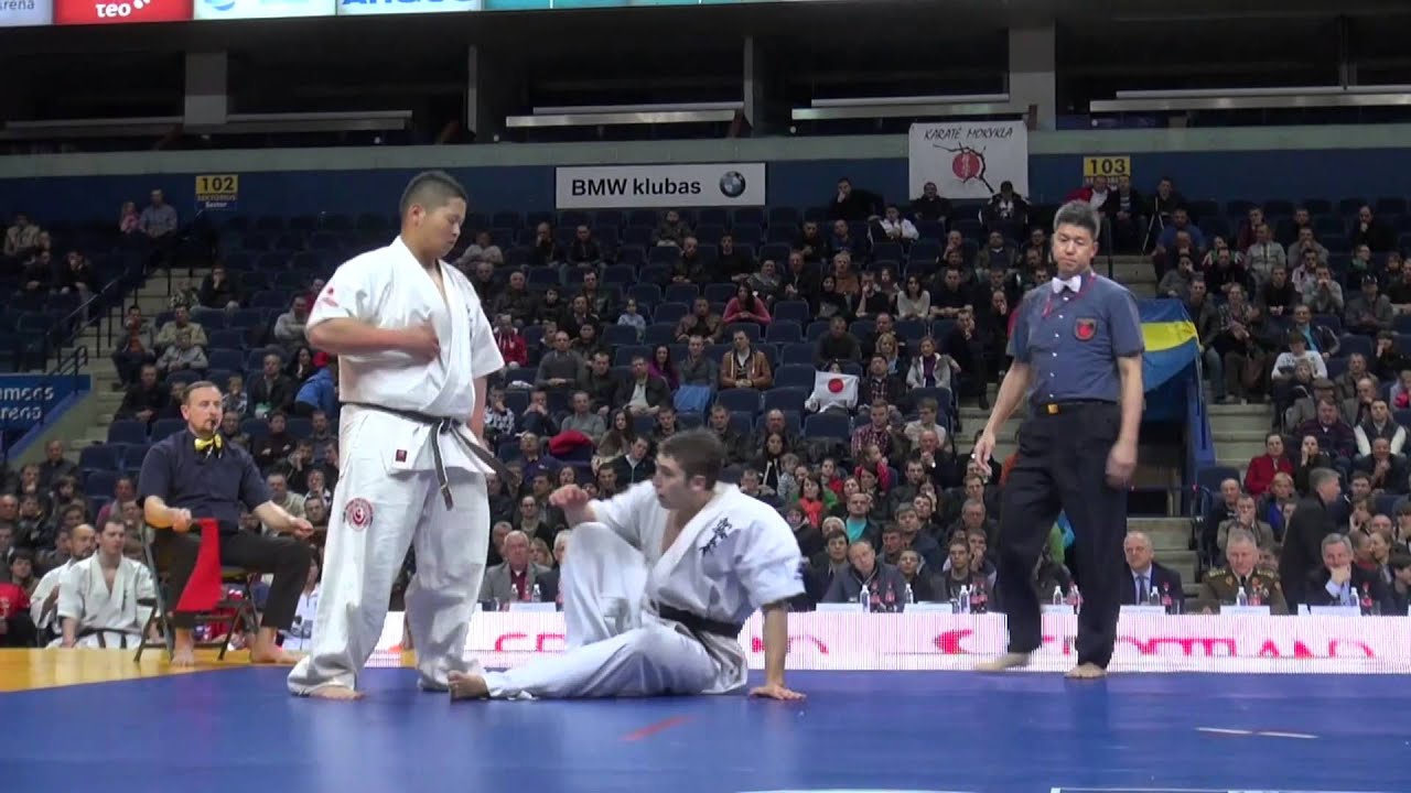 【新極真会】The 5th Karate World Cup MEN HEAVY WEIGHT 1ST ROUND 4 Ochiai vs. Nasirov