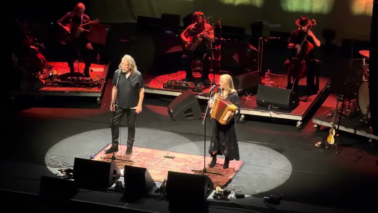 Robert Plant Saving Grace & Suzi Dian - Ramble On (Live at The Moore Theater Seattle)