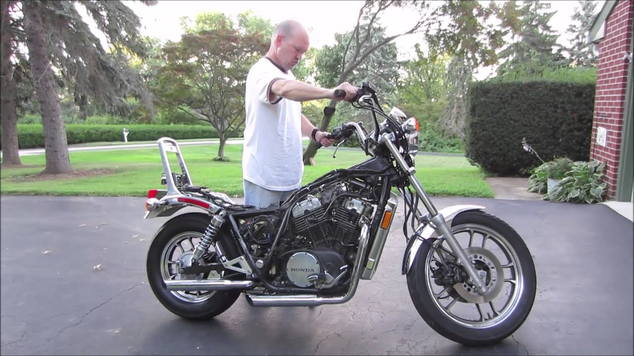 1984 Honda Shadow 1st Startup after resurrection