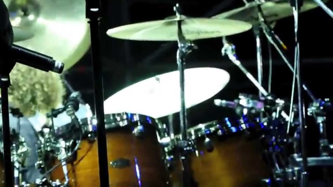 Simon Phillips Drum Solo in Orebro TOTO 35 - Footage from STAGE