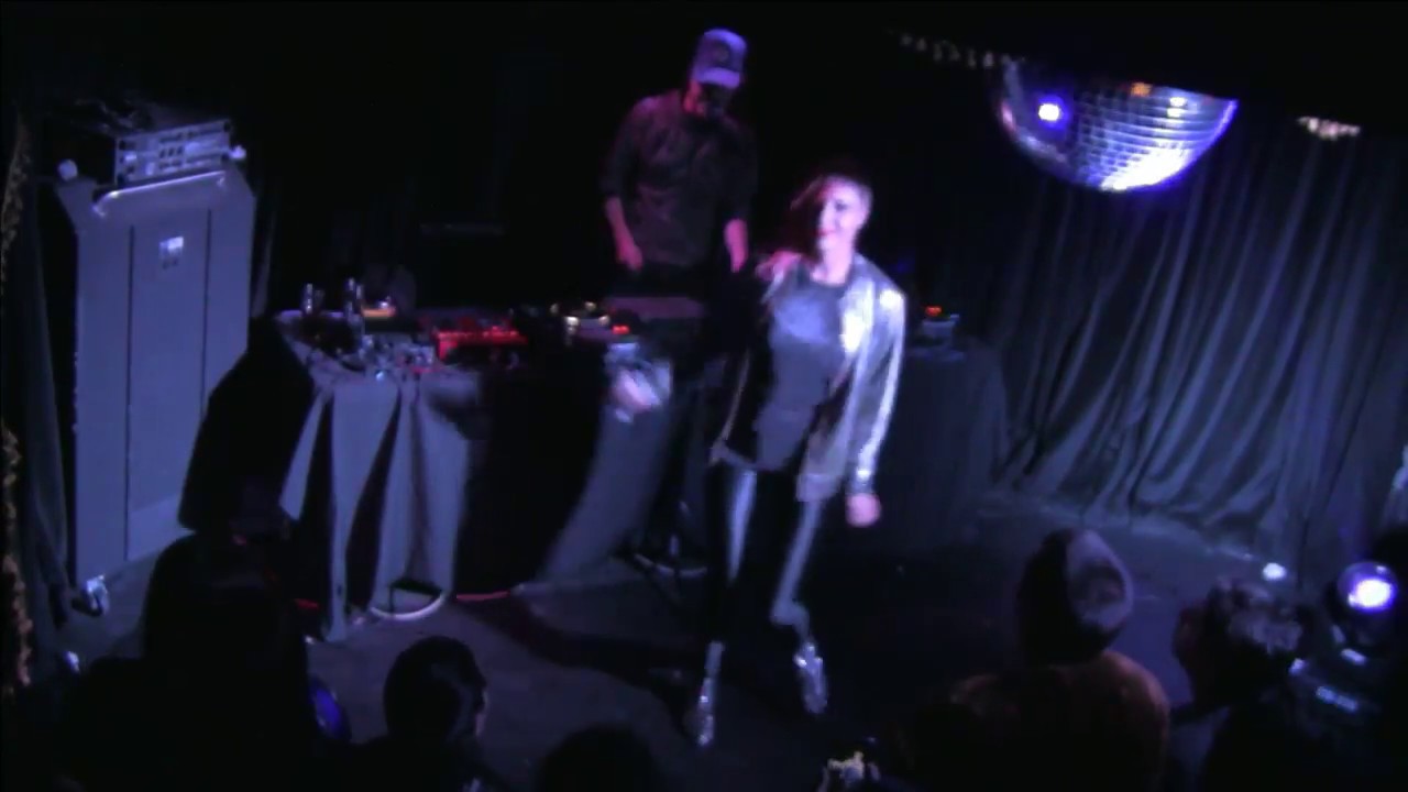 MARIA DANIELA Y SU SONIDO LASER