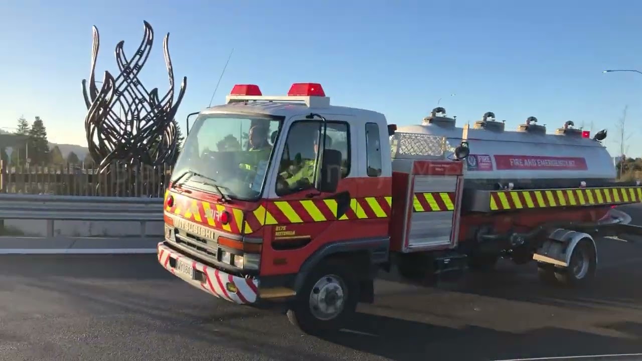 Large Response to Bush Fire | New Zealand