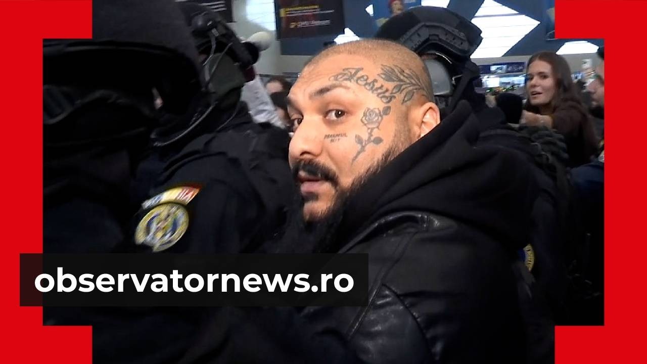 Dani Mocanu și fratele lui, sfidători la sosirea în țară: 