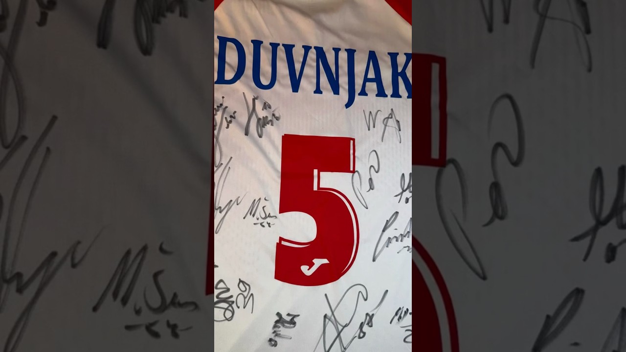 REPKA potpisala dres DUVNJAKA! 🔥🇭🇷 #duvnjak #hrs #viceprvaci #rukomet #crohandball #croden m
