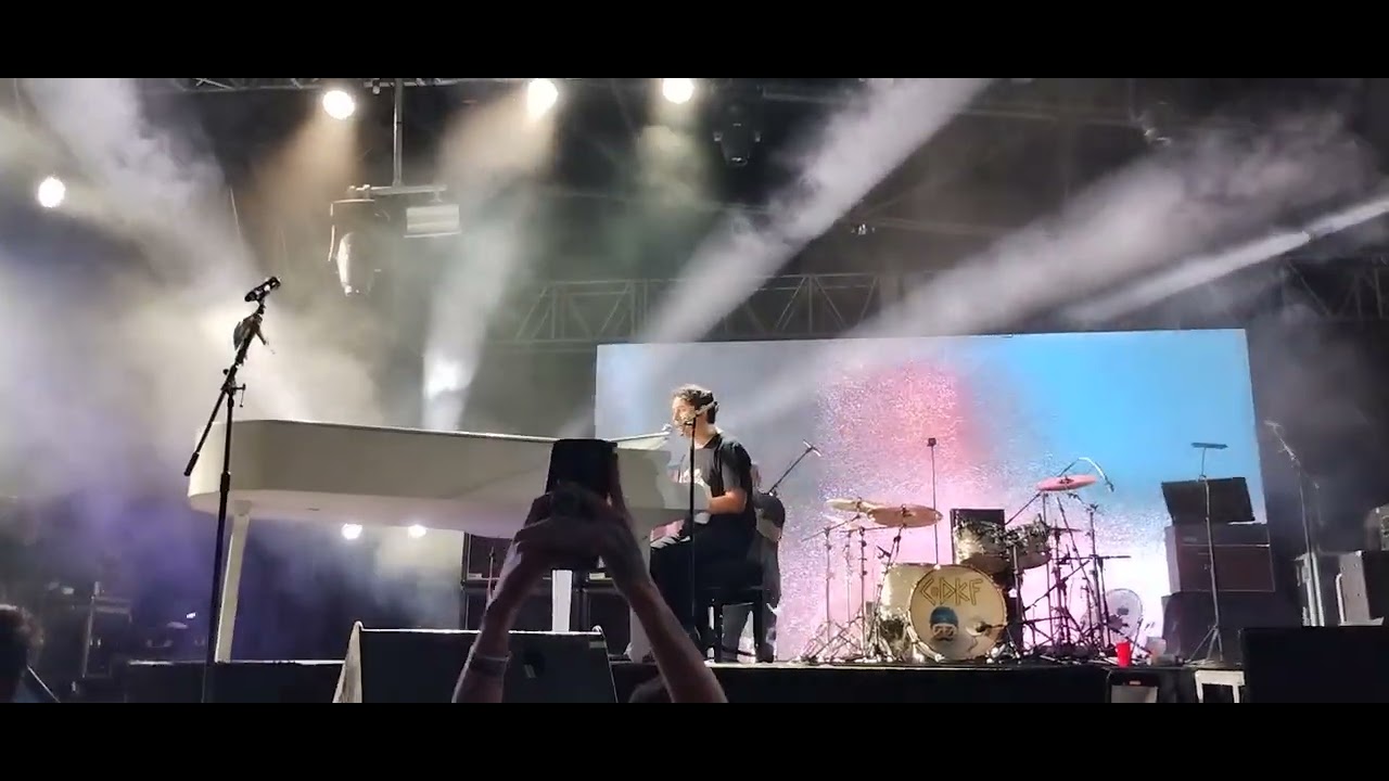 CHDKF - EPITAFIO Pabell&oacute;n oeste del palacio de los deportes