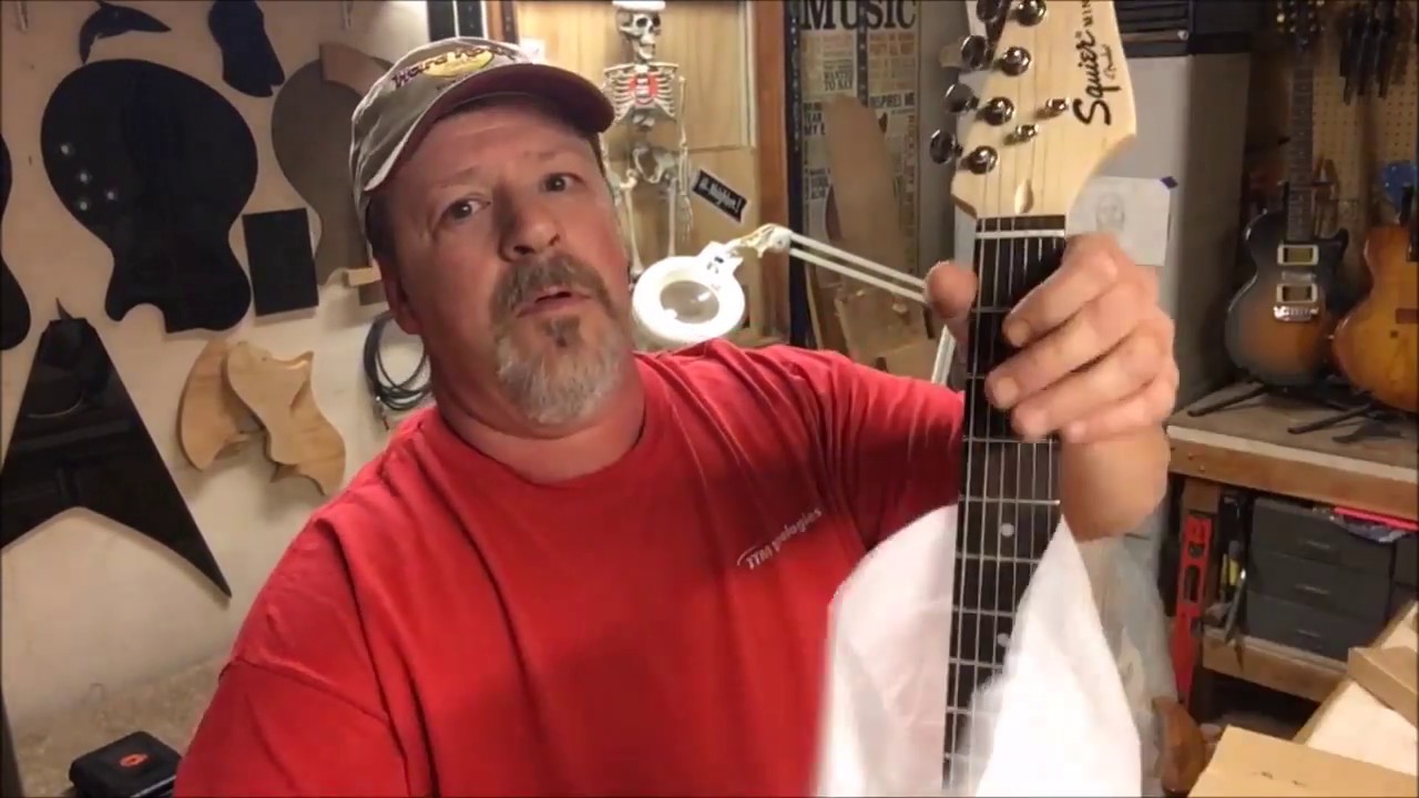 Гитары Boudreau - Fender Squire mini Strat, создаем рождественский подарок для особенной девочки