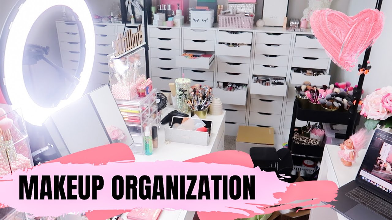 SATISFYING MAKEUP ORGANIZATION + HUGE GIVEAWAY!