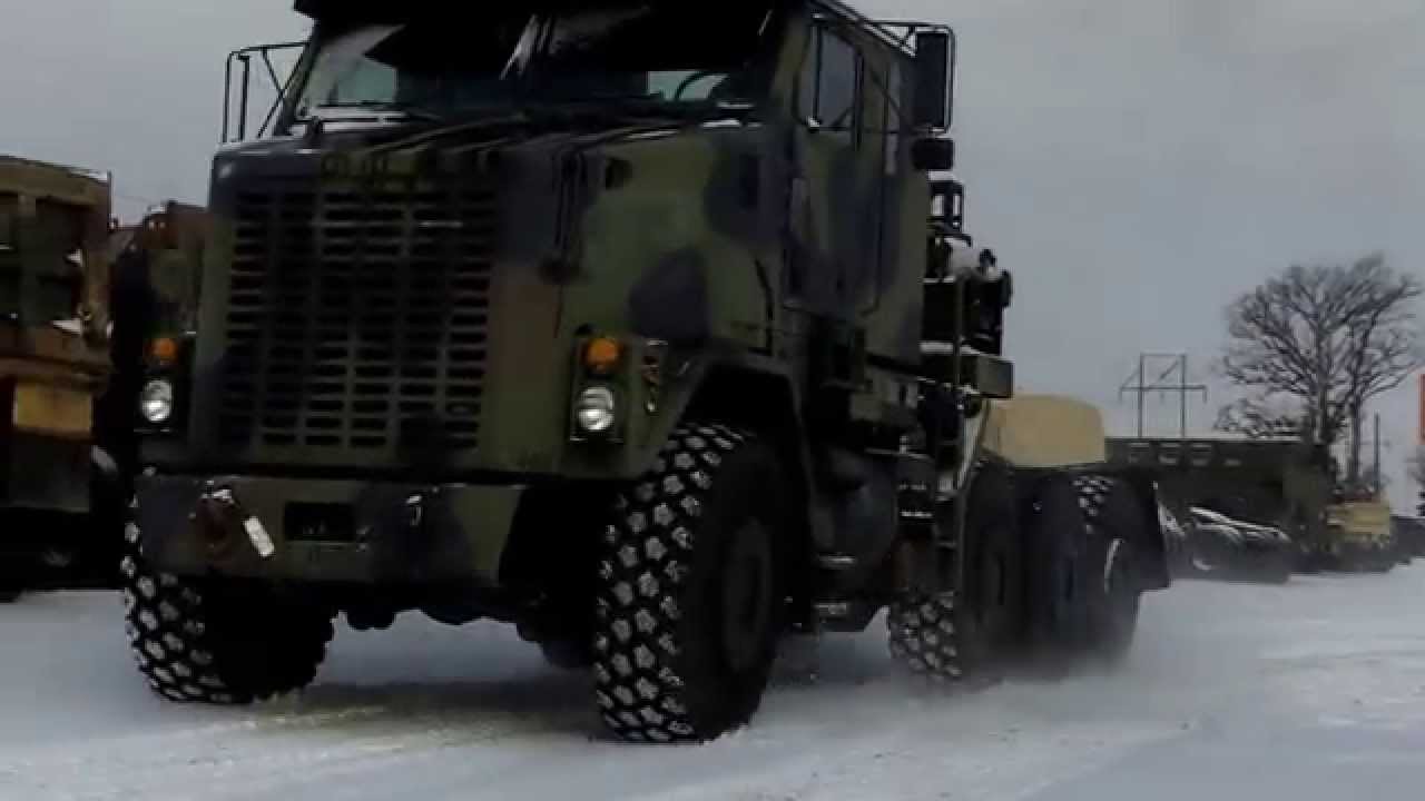 M1070 8x8 Oshkosh HET Military Tractor Truck