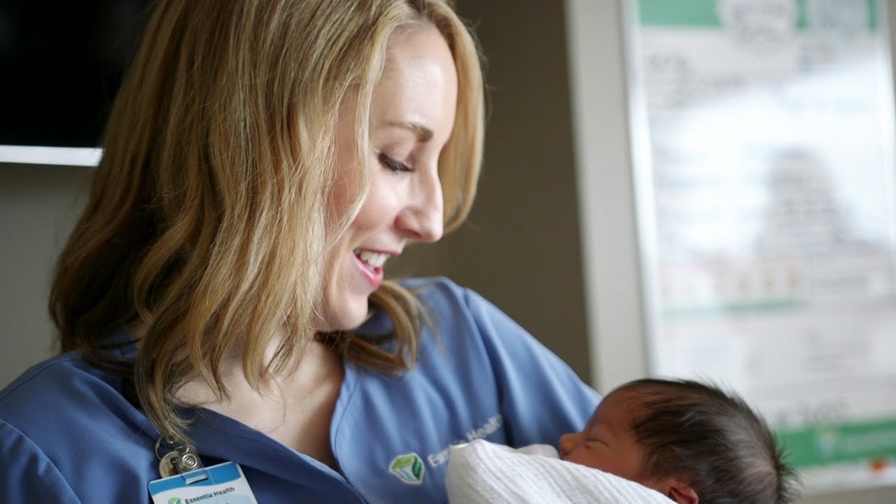 Tour The Birthing Center at Essentia Health-Fargo