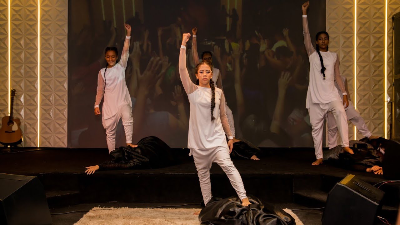 Coreografia Nunca pare de lutar - Ludmila Ferber