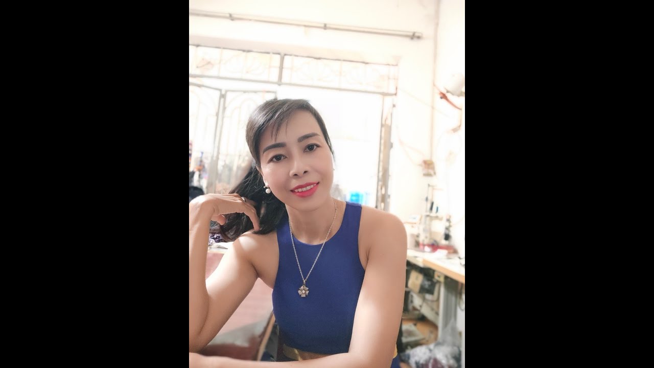 hướng dẫn cắt áo cổ bà lai tuổi trung niên