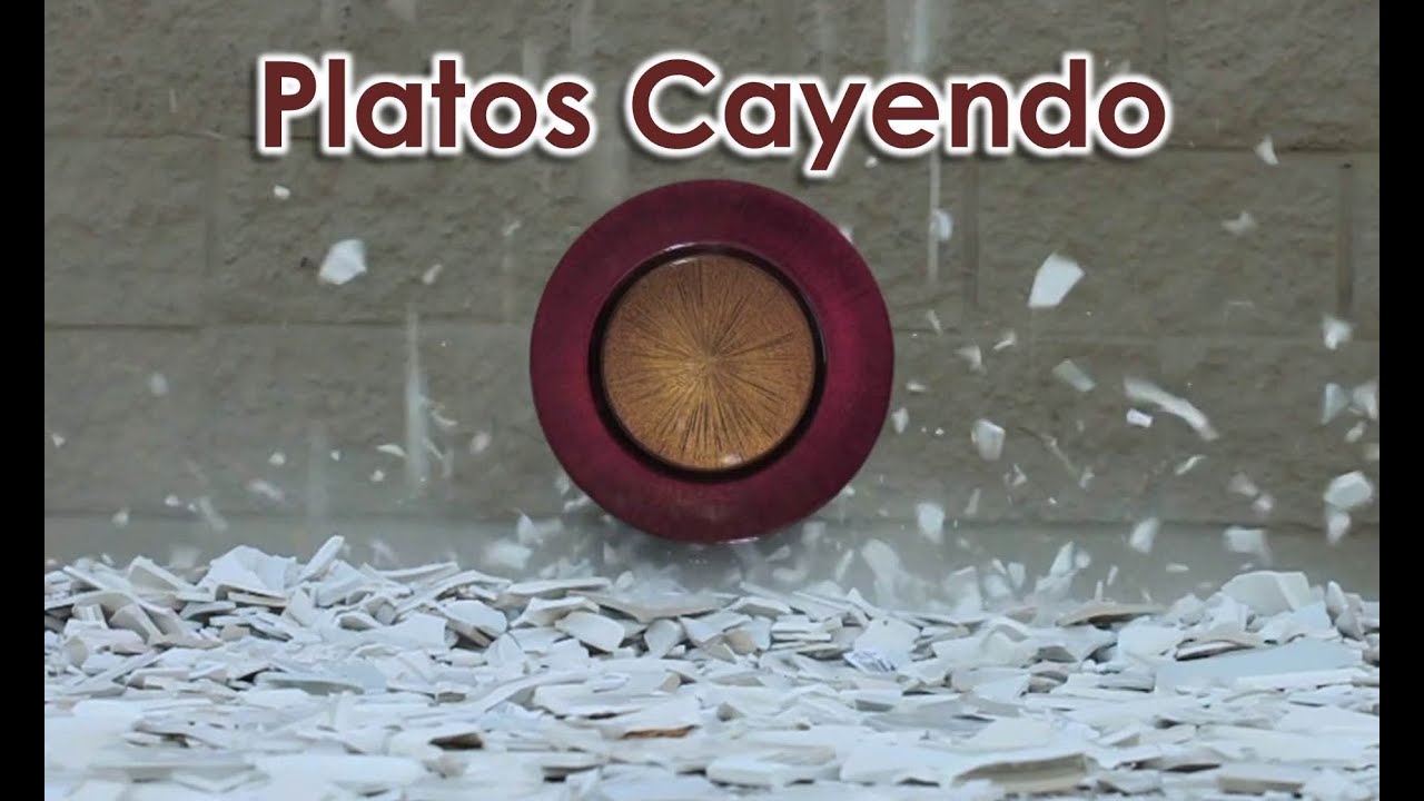 Platos Cayendo