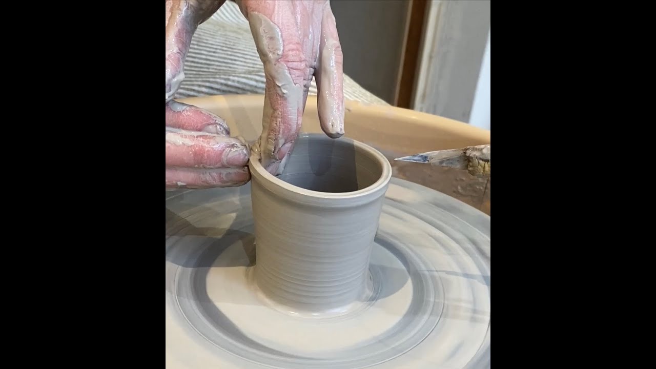 Tournage d’une tasse à café